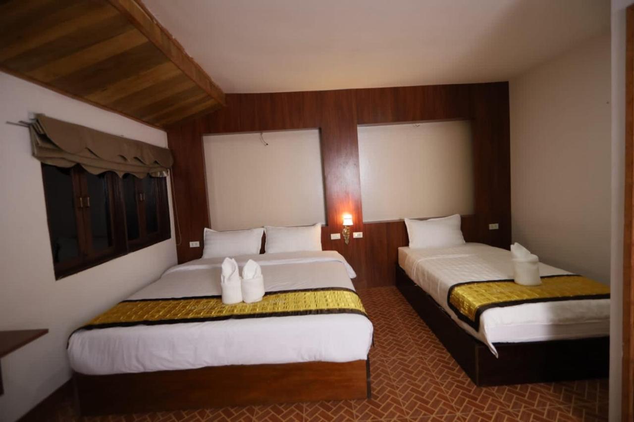 Lacasa Vang Vieng Hotel Exterior photo